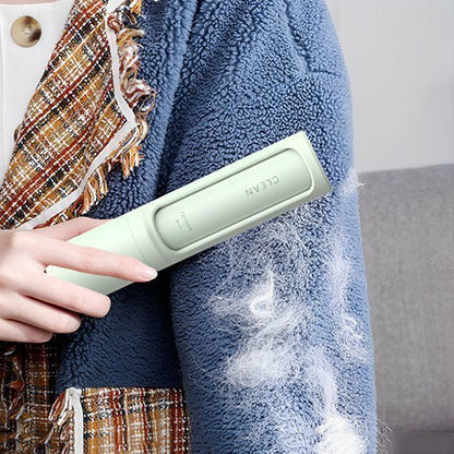 brosse-anti-poil-vert-poils-chat-chien
