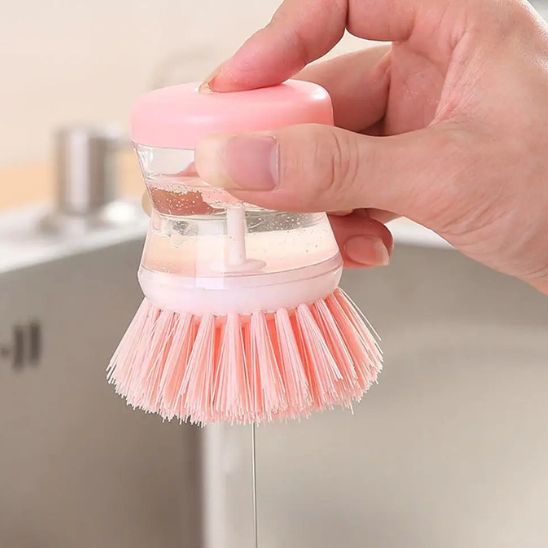 brosse-vaisselle-presser-bouton-pour-liquide-vaisselle-aquabrosse