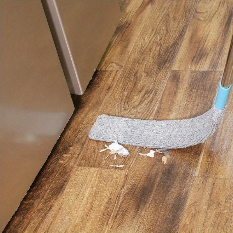plumeau-pour-poussière-sous-le-frigo